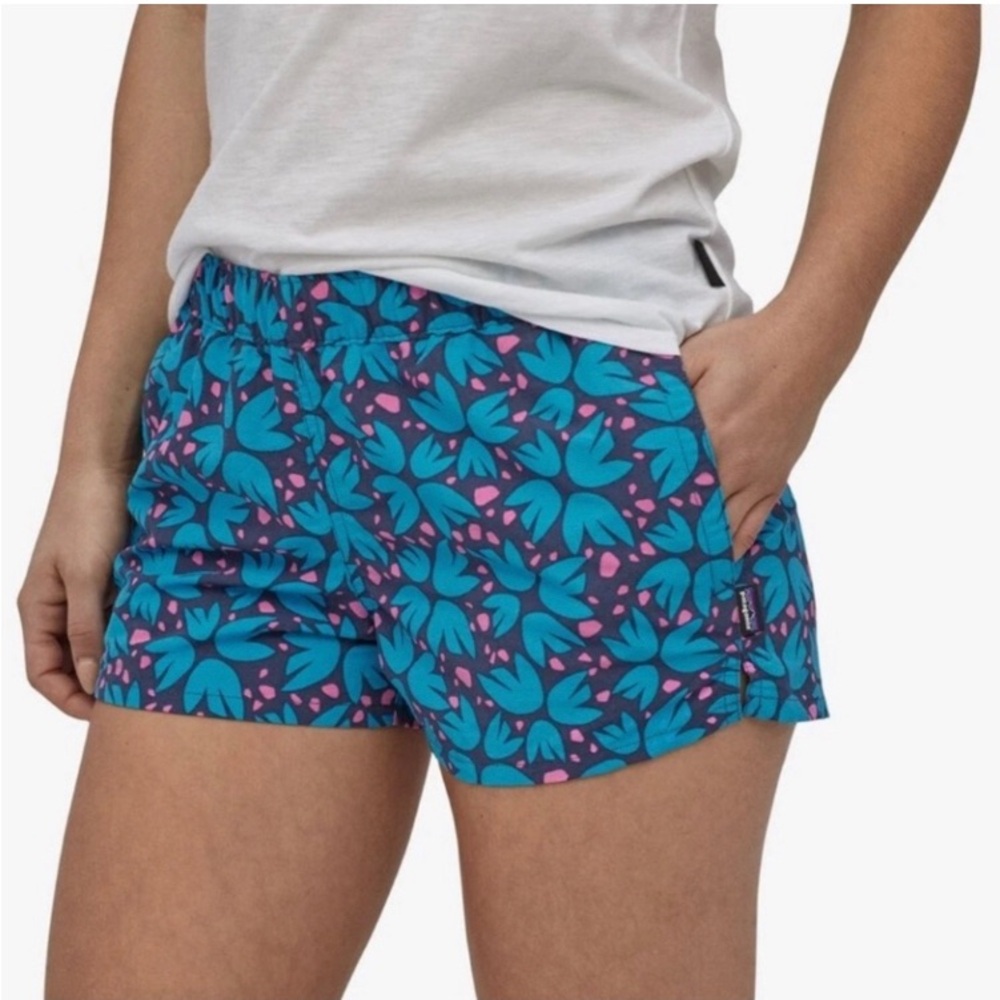 Patagonia Womens Barely Baggies 2.5" Shorts Pollen Confetti Dolomite Blue Small